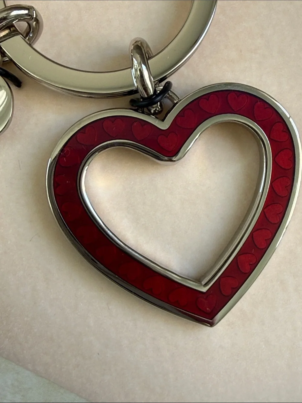 Things Remembered Keychain Silver & Red Enamel Heart w Engravable 💗 tag  518026